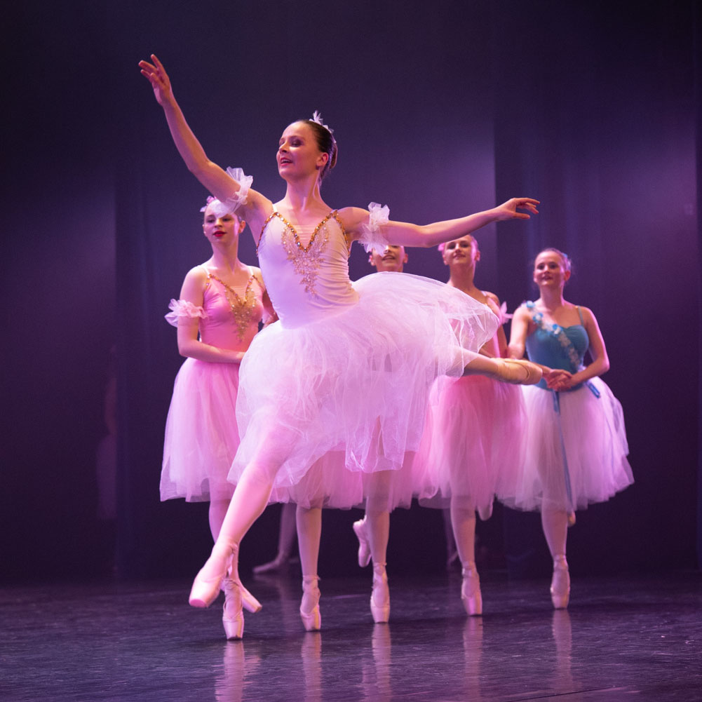 Pointes & Repertoire